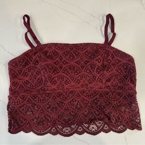 Colsie Burgundy Lace Crop Top - Large